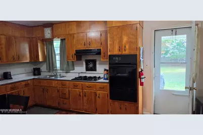 119-121 Maple Avenue, Eatontown, NJ 07724 - Photo 6