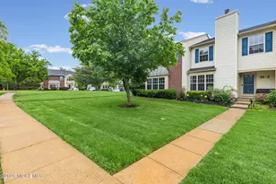 26 Copley Ct, Freehold, NJ 07728 - Photo 2