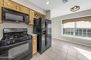 90 Caldwell Terrace, Marlboro Township, NJ 07746 - Photo 22