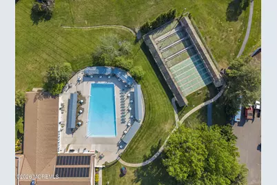 90 Caldwell Terrace, Marlboro Township, NJ 07746 - Photo 8