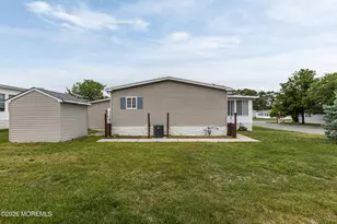70 Pine Ridge Blvd, Whiting, NJ 08759 - Photo 46
