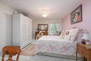 14 Andover Ct, Red Bank, NJ 07701 - Photo 18