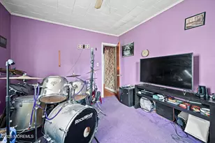 611 Pacific Ave, Perth Amboy, NJ 08862 - Photo 20