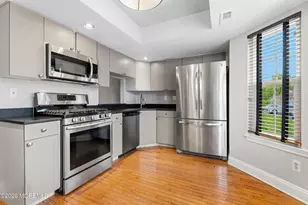 88 Wilshire Ct, Old Bridge Township, NJ 08857 - Photo 8