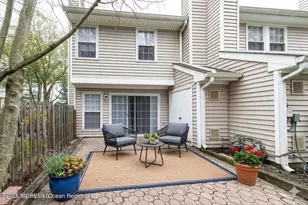 25 Duncan Way, Freehold, NJ 07728 - Photo 6