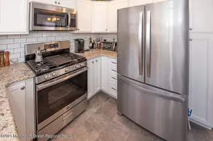 25 Duncan Way, Freehold, NJ 07728 - Photo 8