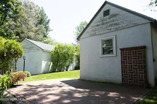 20 Brown Pl, Red Bank, NJ 07701 - Photo 28