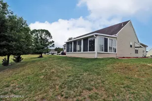 7 Alton Ct, Toms River Township, NJ 08757 - Photo 8