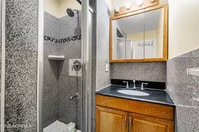 34 Princeton Road, Sayreville, NJ 08859 - Photo 18