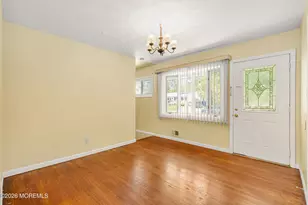 34 Princeton Rd, Sayreville, NJ 08859 - Photo 6