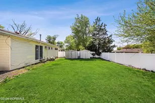 34 Princeton Rd, Sayreville, NJ 08859 - Photo 40