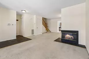 157 Northampton Dr, Holmdel, NJ 07733 - Photo 8