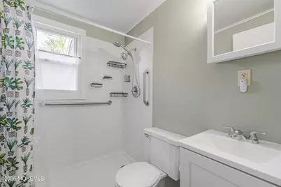 325 W Sylvania Avenue, Neptune City, NJ 07753 - Photo 8