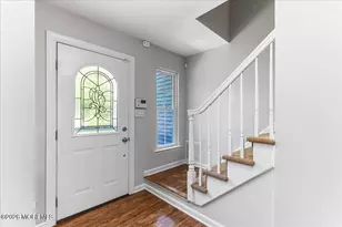 17 Monroe Ln, Jackson, NJ 08527 - Photo 8
