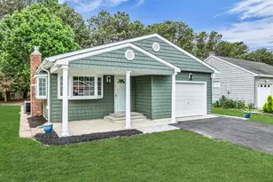 134 Pulaski Blvd, Toms River Township, NJ 08757 - Photo 1