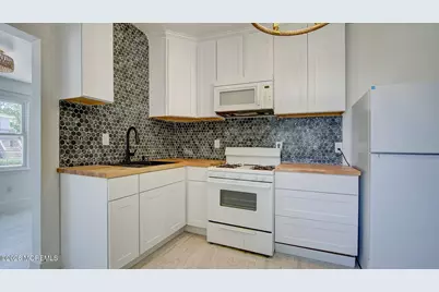 19 Bayview Avenue #Unit B - Right Side, Keansburg, NJ 07734 - Photo 12