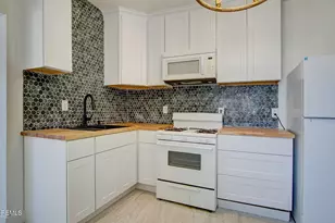 19 Bayview Ave, Keansburg, NJ 07734 - Photo 12