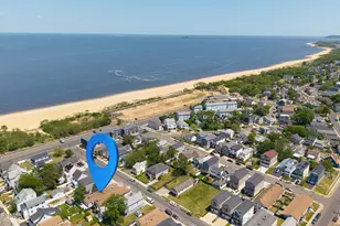 19 Bayview Ave, Keansburg, NJ 07734 - Photo 4