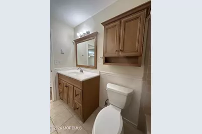 44 Dickinson Court, Red Bank, NJ 07701 - Photo 20