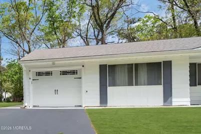 10 Nevada Drive #B, Whiting, NJ 08759 - Photo 24
