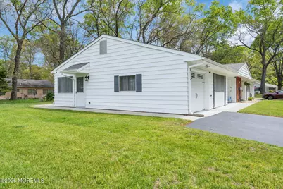 10 Nevada Drive #B, Whiting, NJ 08759 - Photo 48