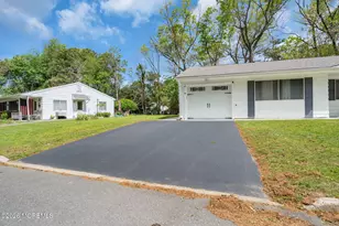 10 Nevada Dr, Whiting, NJ 08759 - Photo 44