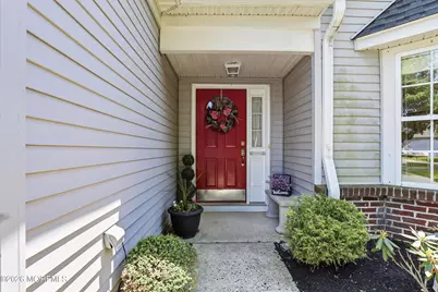 47 Rosewood Drive, Lakewood, NJ 08701 - Photo 4