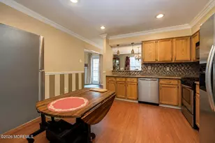 170 Colony Ln, Manalapan Township, NJ 07726 - Photo 8