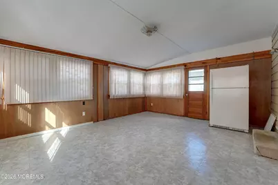 570 Central Avenue, Spring Lake, NJ 07762 - Photo 8