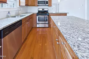 21 Templeton St, Toms River Township, NJ 08757 - Photo 22