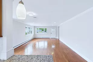 21 Templeton St, Toms River Township, NJ 08757 - Photo 16