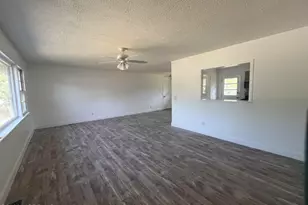 14 Wood Ave, Englishtown, NJ 07726 - Photo 4