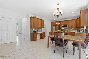 7 Cherry Tree Lane, Cream Ridge, NJ 08514 - Photo 12