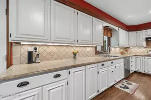 54 Howland Rd, Middletown, NJ 07748 - Photo 18