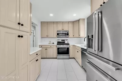 [Address not provided], Manalapan Township, NJ 07726 - Photo 24