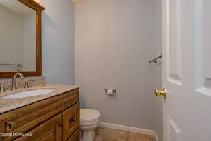 60 Glenn Oaks Ct, Old Bridge Township, NJ 08857 - Photo 16