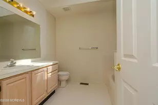 60 Glenn Oaks Ct, Old Bridge Township, NJ 08857 - Photo 22