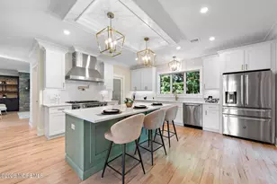 306 Valley St, Middletown, NJ 07748 - Photo 8