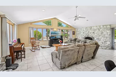 422 Forrest Avenue, Lanoka Harbor, NJ 08734 - Photo 4