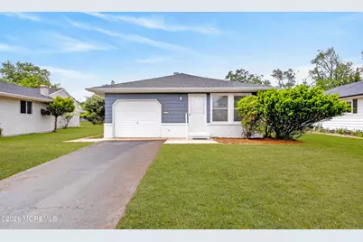 7 Bonasse Street, Toms River Township, NJ 08757 - Photo 2