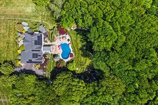 131 Taylors Mills Rd, Manalapan Township, NJ 07726 - Photo 4