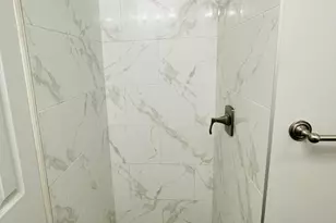 76 Des Moines Ct, Tinton Falls, NJ 07712 - Photo 8