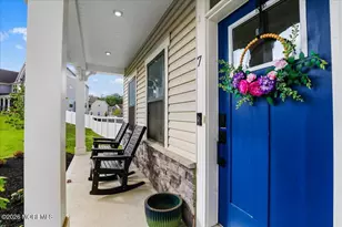 7 Patriot St, Farmingdale, NJ 07727 - Photo 4