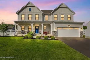 7 Patriot St, Farmingdale, NJ 07727 - Photo 2
