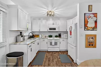 123B Edinburgh Lane #123B, Lakewood, NJ 08701 - Photo 2