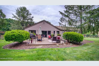 320 Double Creek Parkway, Freehold, NJ 07728 - Photo 22
