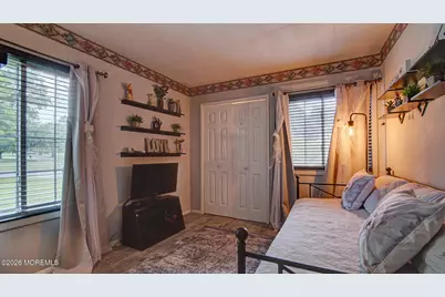 320 Double Creek Parkway, Freehold, NJ 07728 - Photo 18