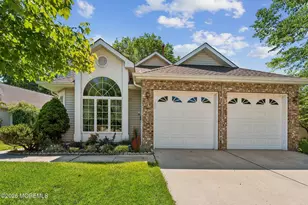 1551 Scholar Pl, Toms River Township, NJ 08755 - Photo 2