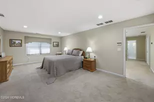 13 Bloomfield Rd, Manalapan Township, NJ 07726 - Photo 32