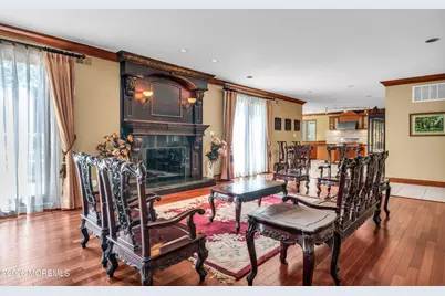 427 Fawns Run, Morganville, NJ 07751 - Photo 28